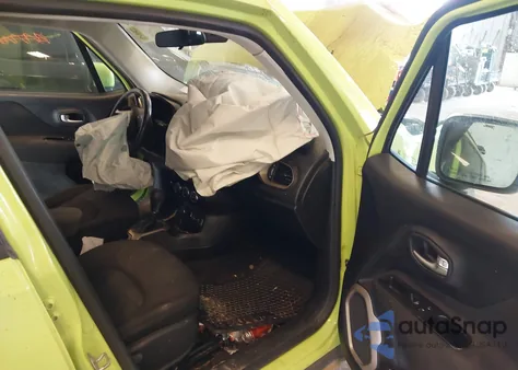 2017 Jeep Renegade Latitude 4X4 from USA, damaged, VIN ZACCJBBB8HPF30162